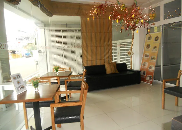 Hotel Cinfandel 3*