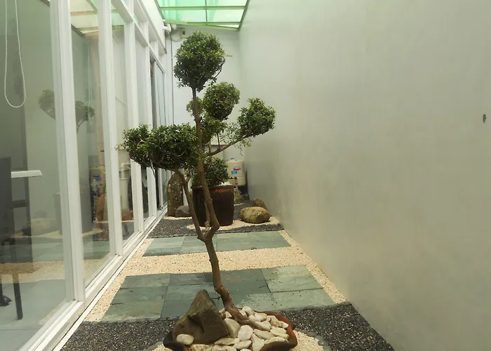 Hotel Cinfandel Cebu